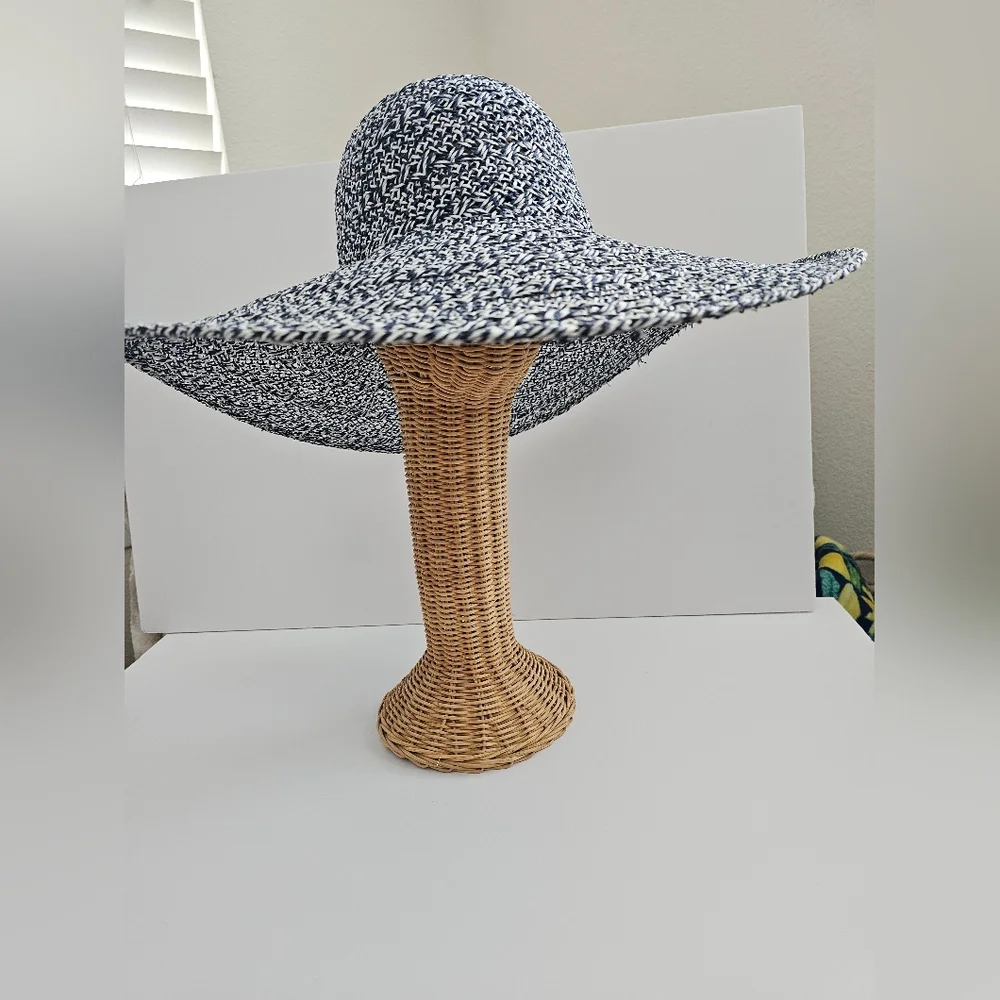 Cappeli New York Wide-Brim Floppy navy Blue White Round Wide Brim Straw Hat